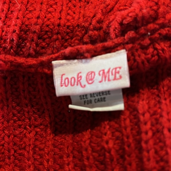 Red Look @ Me knit sweater. Cute and comfy in great condition. Junior XL (15/17) - Picture 7 of 7